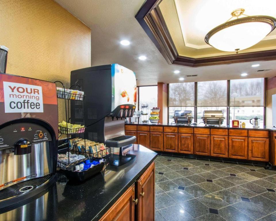 Americinn By Wyndham Memphis East Екстер'єр фото